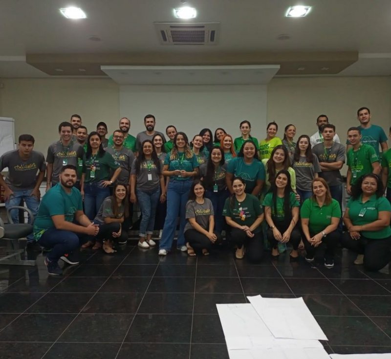 Colaboradores da Unimed Centro Rondônia participam de treinamento visando o desenvolvimento de equipe de alta performance